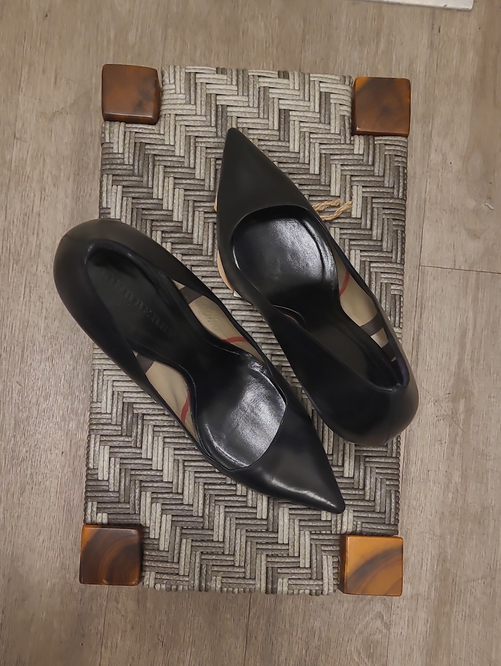 Burberry Black Pointed Toe Leather Pumps